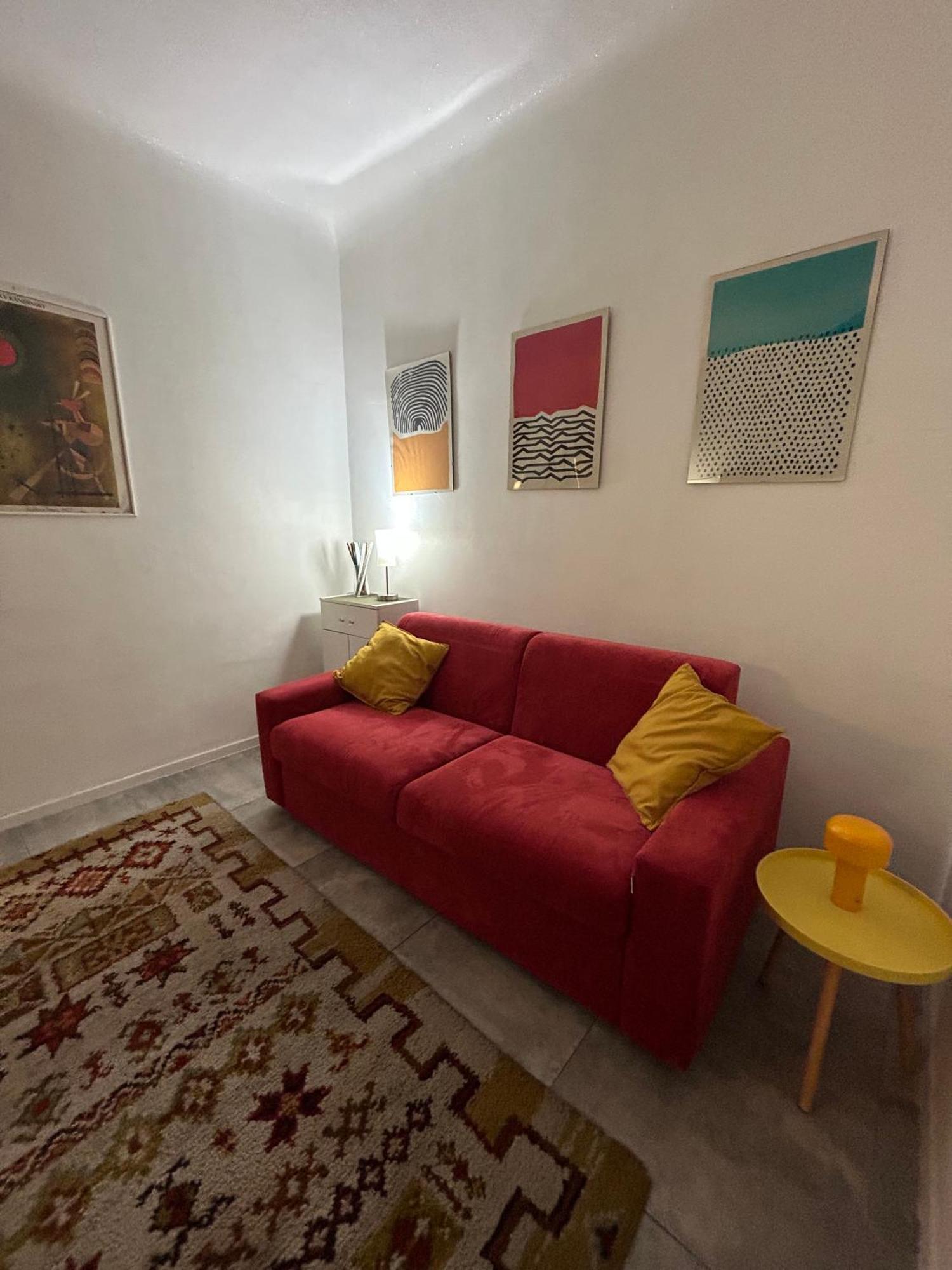 Stefano & Marta 's Terminal Cruise Ship Apartment